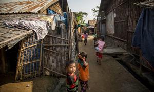 2019年1月，缅甸若开邦首府实兑一处境内流离失所者营地内的儿童。该营地主要收容穆斯林。