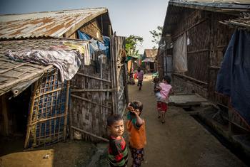 A displaced persons camp in Sittwe, capital of Rakhine state in Myanmar. (file)