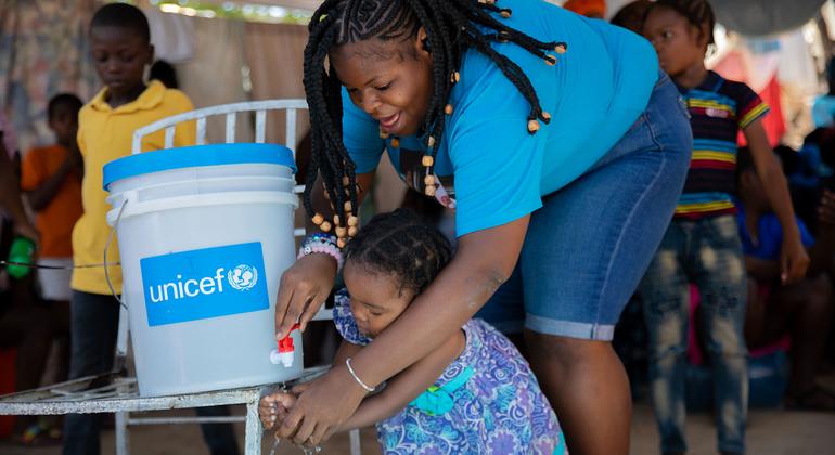 UNICEF confirma que milhares de pessoas têm acesso a água potável no Haiti