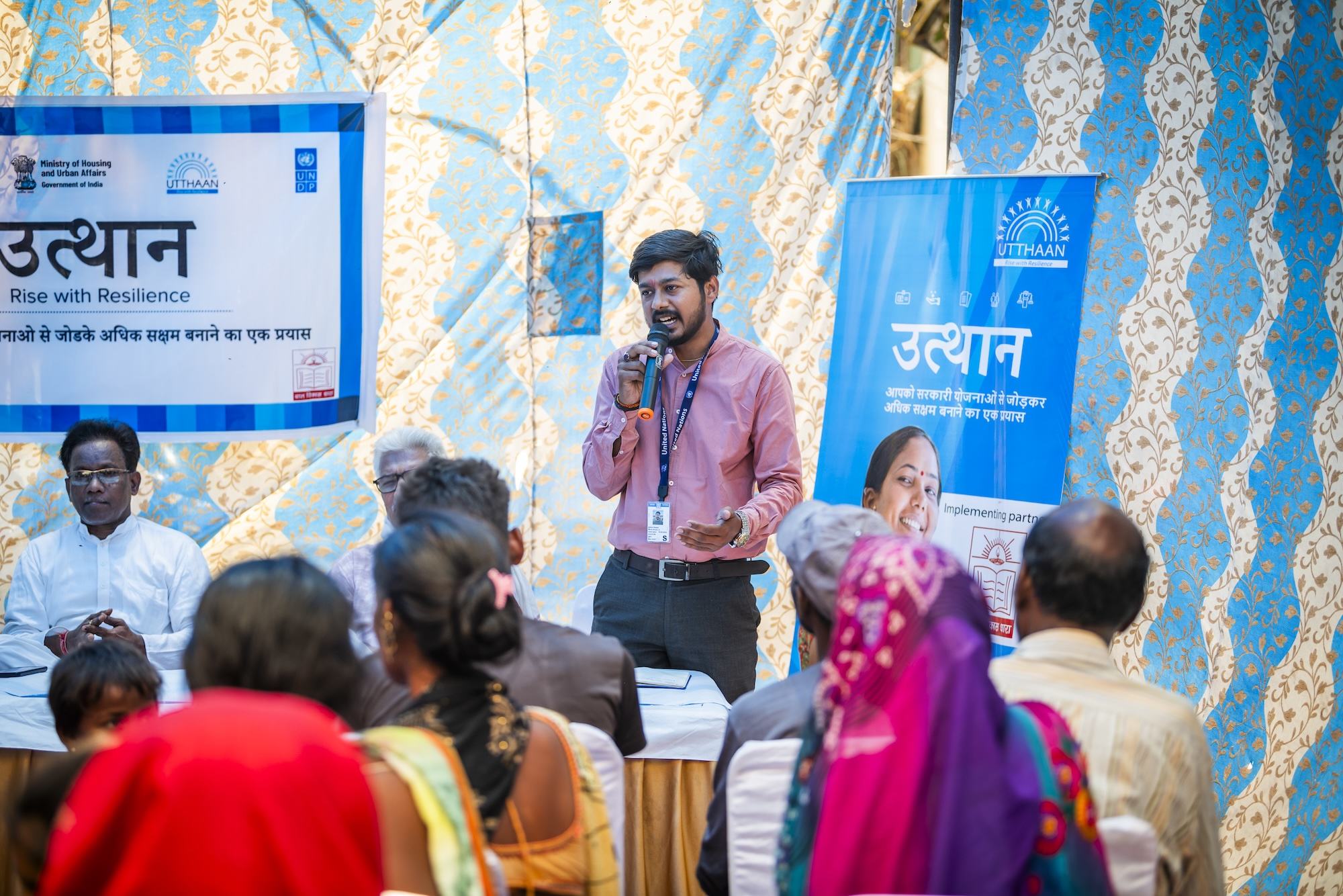 Nikhil Gupta participe à un événement dans le cadre d'un programme de l'ONU visant à améliorer la vie des ramasseurs de déchets (Safai Sathis) à Delhi et à Mumbai.