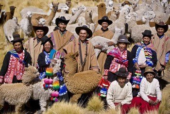 يمثل سكان الشعوب الأصلية المنتشرون حول العالم خمسة آلاف ثقافة مختلفة.