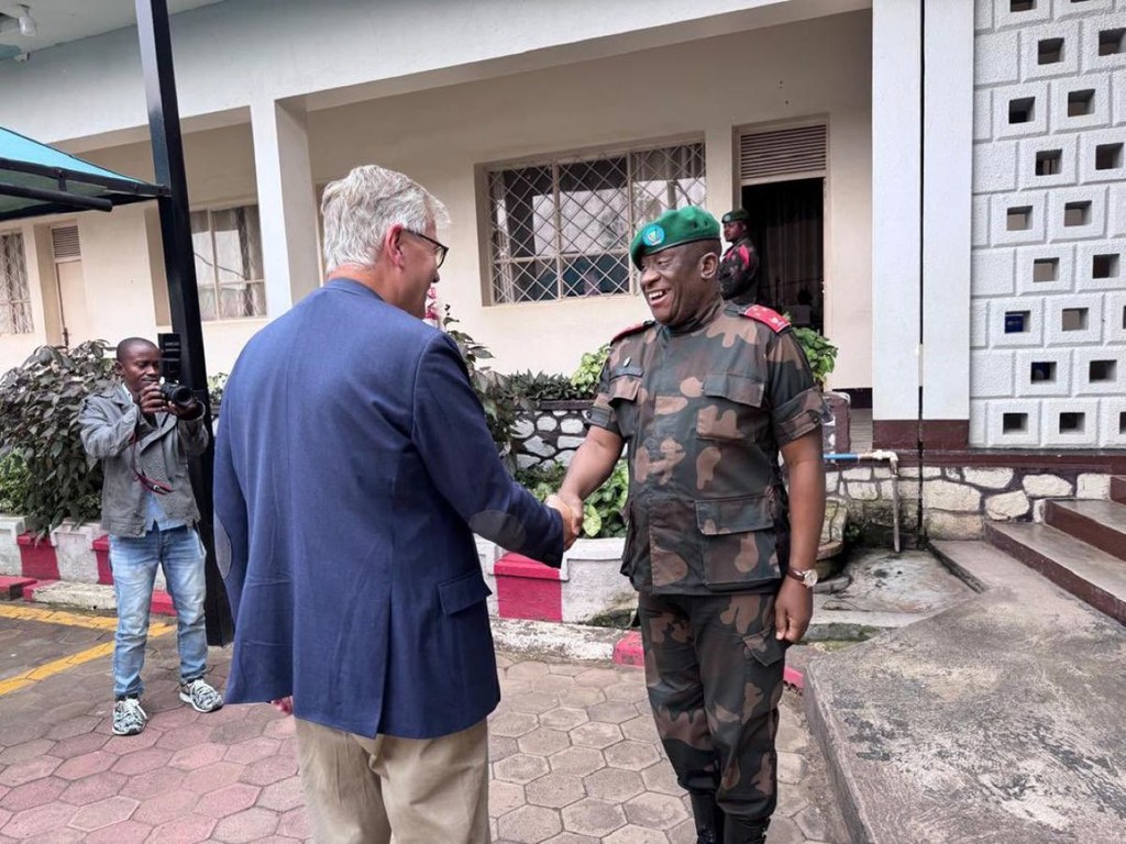 Akiwa Katika Bunia, DRC Jean-Pierre Lacroix amekutana na Gavana wa Ituri, Jenerali Johnny Luboya, kujadili masuala muhimu yanayohusu usalama na ulinzi wa raia katika jimbo hilo.