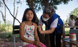 Les communautés vulnérables du Paraguay sont vaccinées contre la COVID-19 et la grippe.