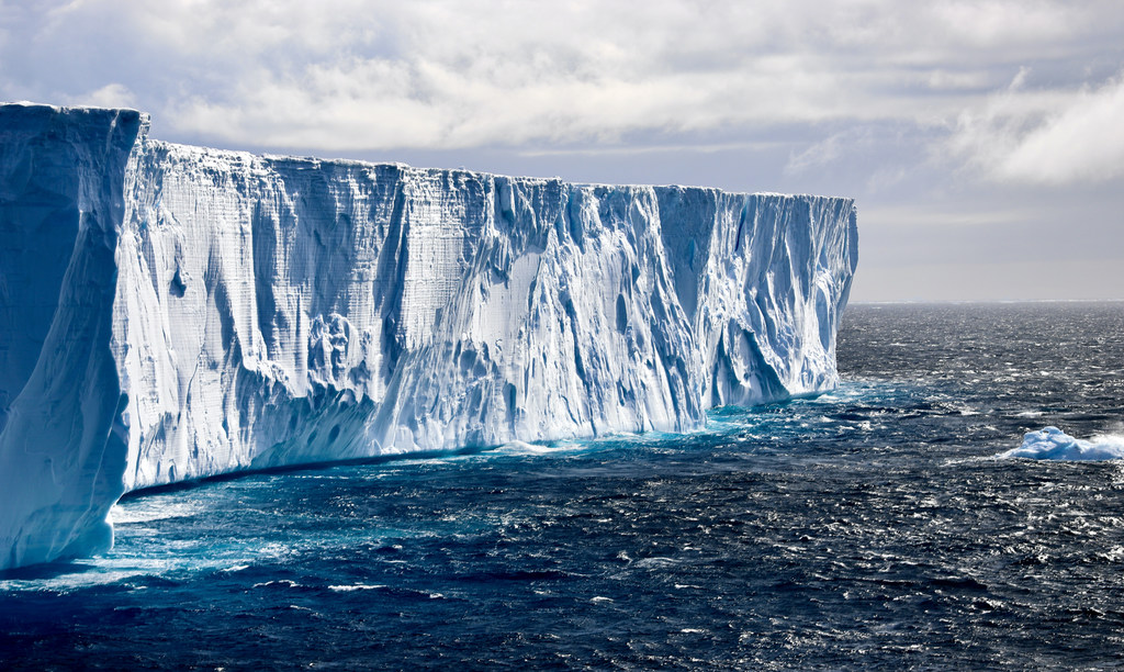 Спасать многие ледники теперь уже слишком поздно, считают эксперты. 