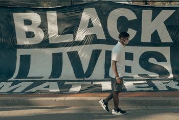 El movimiento social "Black Lives Matter" busca poner fin al racismo en Estados Unidos.