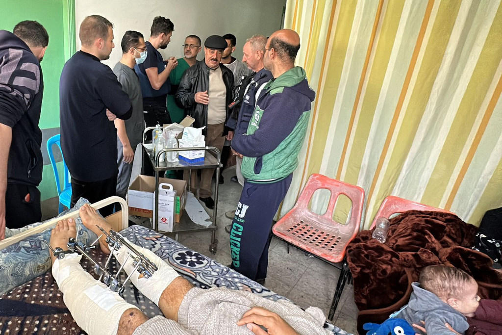 L'OMS et ses partenaires ont achevé une mission dans les hôpitaux Al-Ahli Arab et Al-Sahaba, dans le nord de la bande de Gaza. Ils ont livré du matériel orthopédique et traumatologique ainsi que du carburant.