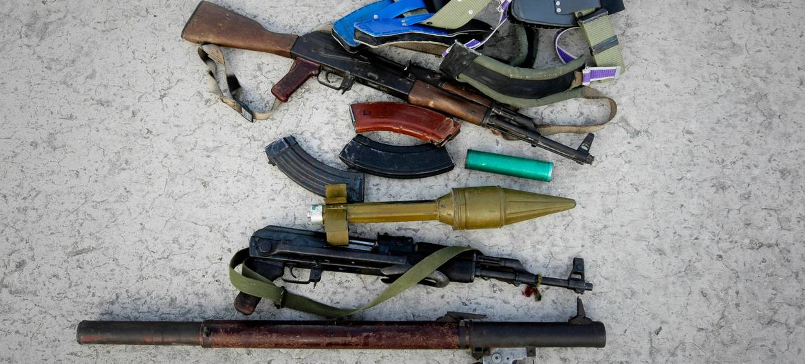 Weapons seized from suspected members of the Islamic insurgent group Al Shabaab are put on show in Mogadishu, Somalia.