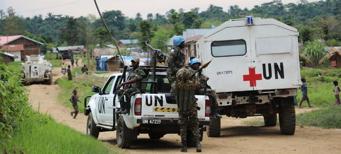 Soldados da paz do Malawi servindo na Brigada de Intervenção da Força da Missão de Estabilização da Organização das Nações Unidas na República Democrática do Congo, Monusco, são destacados para a área de Kamango, na província de Kivu do Norte, para prote…