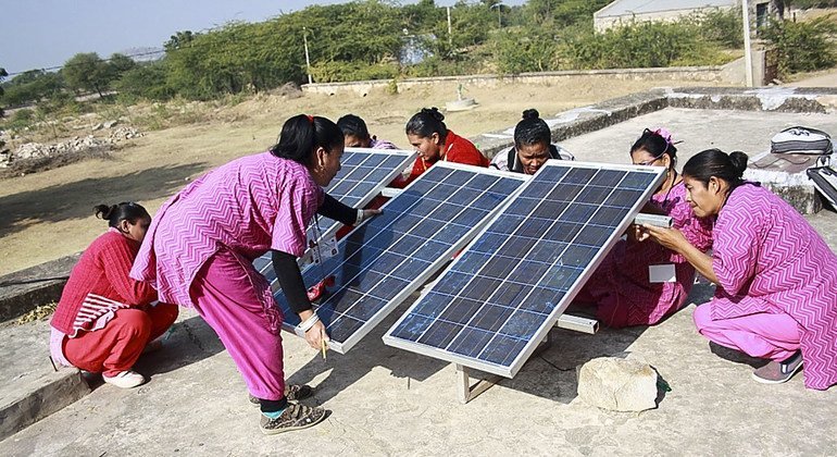 A Índia e as Honduras atuam em conjunto para impulsionar a utilização de fontes de energia sustentáveis.