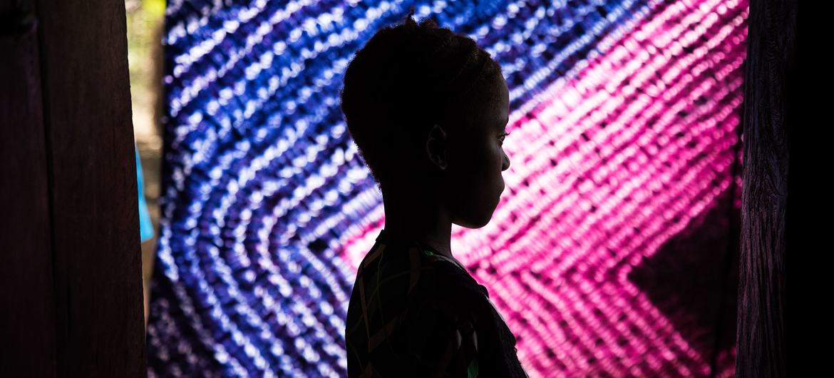 Crianças suportam o peso da incapacidade de resolução pacífica de disputas