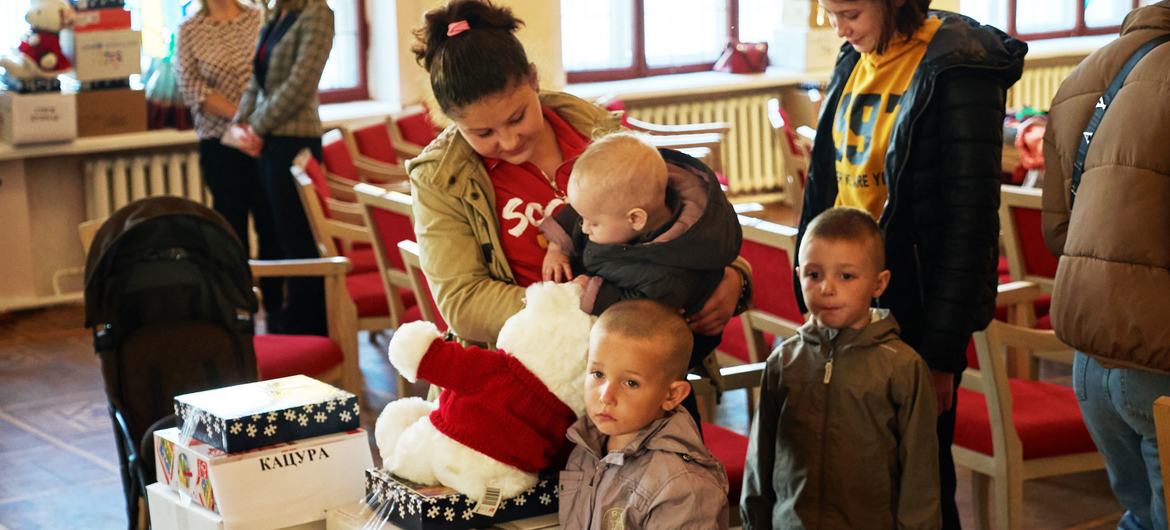 Alors que la guerre en Ukraine a créé de terribles souffrances pour les enfants et leurs familles, à mesure que les températures glaciales de l'hiver approchent, la situation deviendra encore plus difficile.