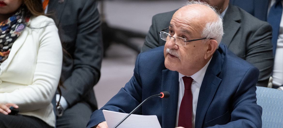 Riyad Mansour, Permanent Observer of the State of Palestine to the United Nations, addresses the UN Security Council meeting. Riyad Mansour, Permanent Observer of the State of Palestine to the United Nations, addresses the UN Security Council meeting.
