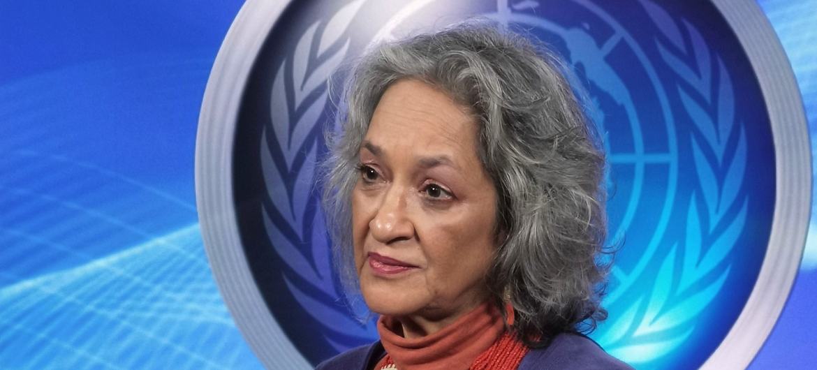 حقِ تعلیم پر انسانی حقوق کونسل کی خصوصی اطلاع کار فریدہ شہید کا کہنا ہے کہ سب کے فائدے کے لیے دستیاب ٹیکنالوجی کے استعمال میں حرج نہیں لیکن اسے بالاحتیاط ہونا چاہیے۔