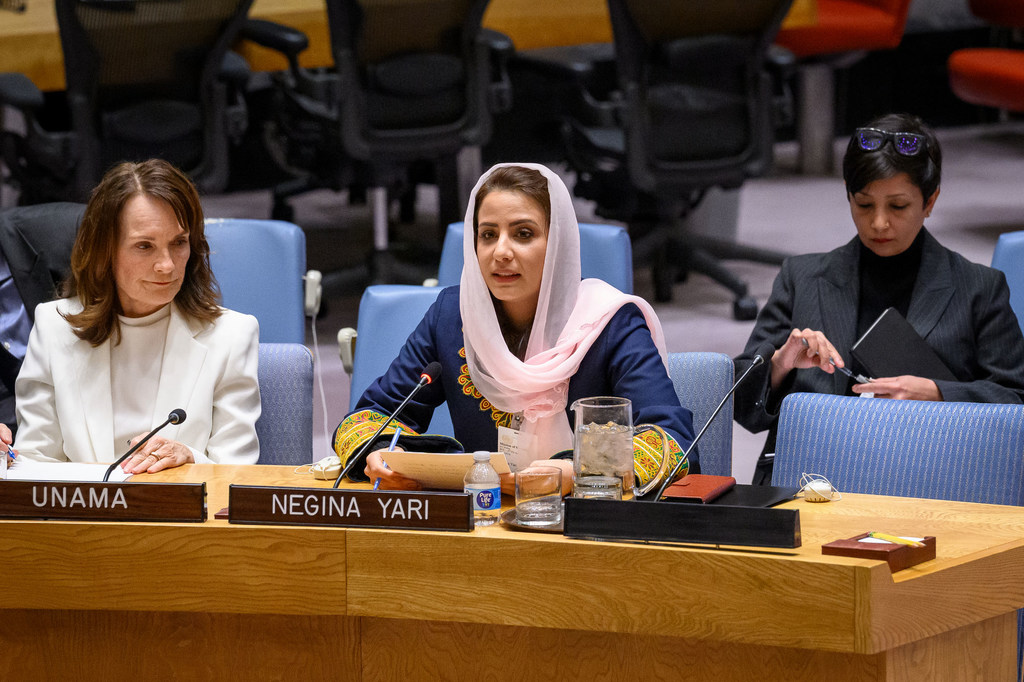 Negina Yari, Mwanzilishi na Mkurugenzi Mtendaji wa Mtandao wa Window for Hope, akitoa taarifa kwa mkutano wa Baraza la Usalama la Umoja wa Mataifa kuhusu hali ya Afghanistan.