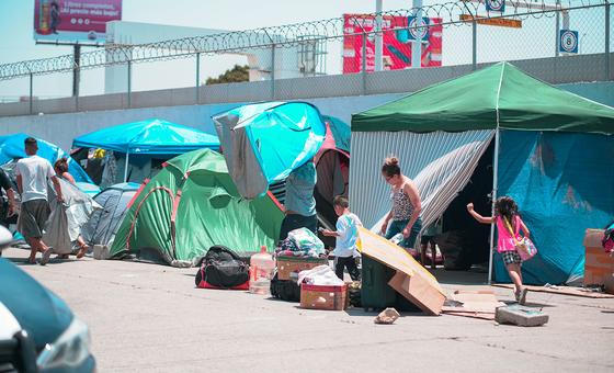  El paso fronterizo peatonal PedWest en Tijuana, México.