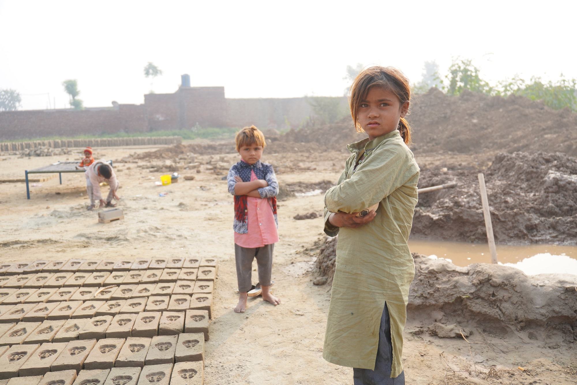 En 2024, 138 millions d’enfants ont été contraints de travailler, dont 54 millions dans des conditions dangereuses.