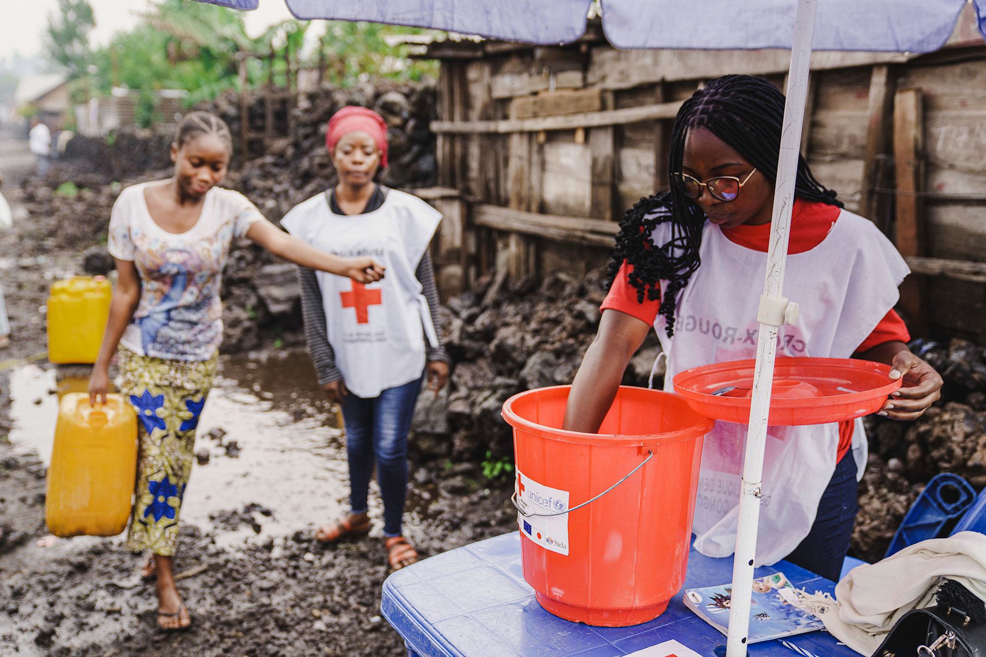 A UNICEF-supported cholera team add chlorine to water collected from a reservoir in Goma, in the DR Congo. A UNICEF-supported cholera team add chlorine to water collected from a reservoir in Goma, in the DR Congo.