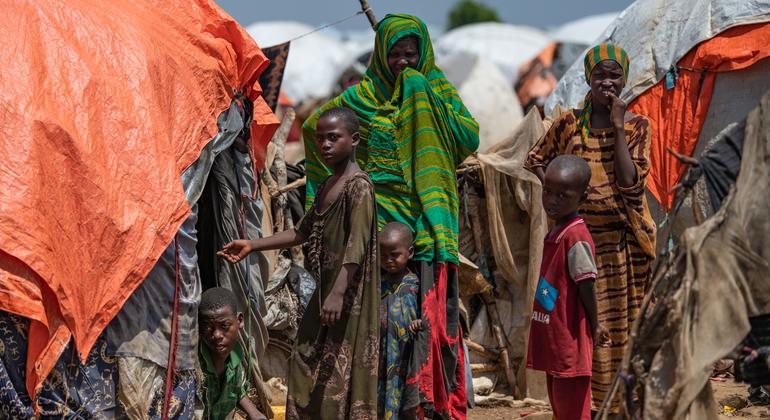 تشردت الآلاف من الأسر في الصومال.