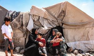 在叙利亚西北部，170万流离失所者生活在伊德利卜和阿勒颇北部的1414个营地之中。