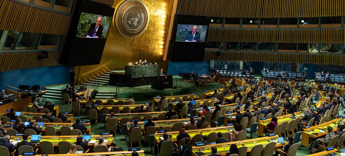 A wide view of the General Assembly Hall as Ambassador Vassily Nebenzia theRussian Federation addresses the Emergency Special Session of the General Assembly on Ukraine.