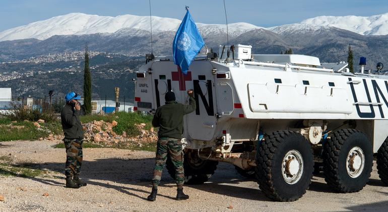 لبنان: إصابة جندي في بعثة اليونيفيل، والتحذير مجددا من التدهور السريع للأزمة الإنسانية