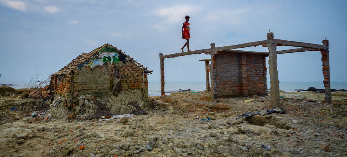Uma série de ciclones tropicais provocou um atraso em ações de desenvolvimento sustentável em Madagascar, no Oceano Índico.