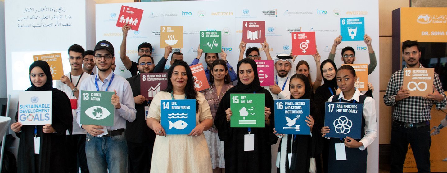 Youth participating in the Global Forum for Entrepreneurs and Investment hold Sustainable Development Goals 17