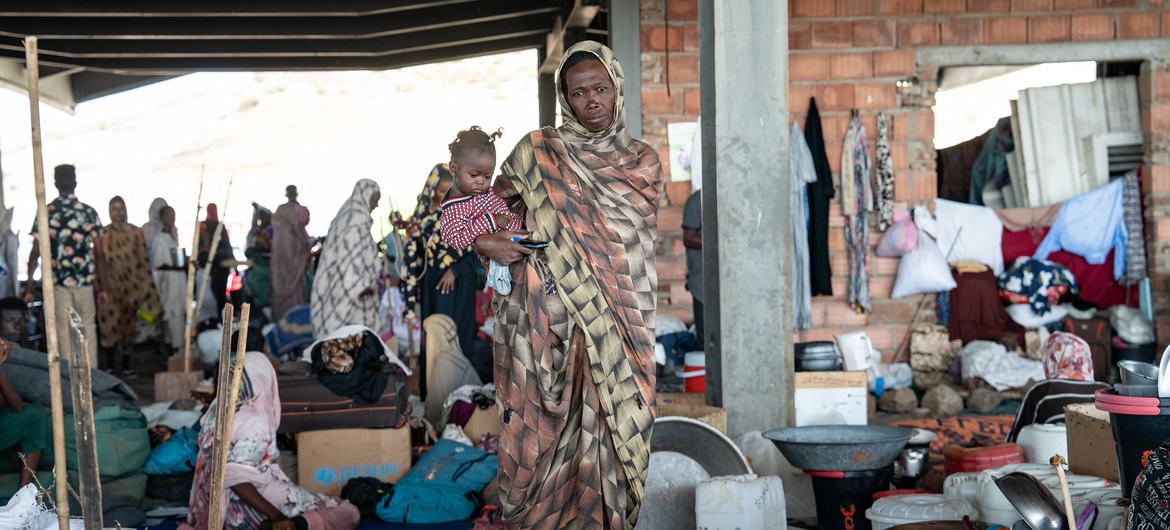 Un centre d'accueil dans l'État de Gedaref, au Soudan, qui accueille des dizaines de milliers de personnes déplacées de Khartoum et des États voisins (photo d'archives).