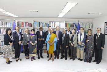 अन्तरराष्ट्रीय श्रम संगठन (ILO) के महानिदेशक गिल्बर्ट एफ़ होंगबो भारत में यूएन एजेंसियों के प्रमुखों से मुलाक़ात की.