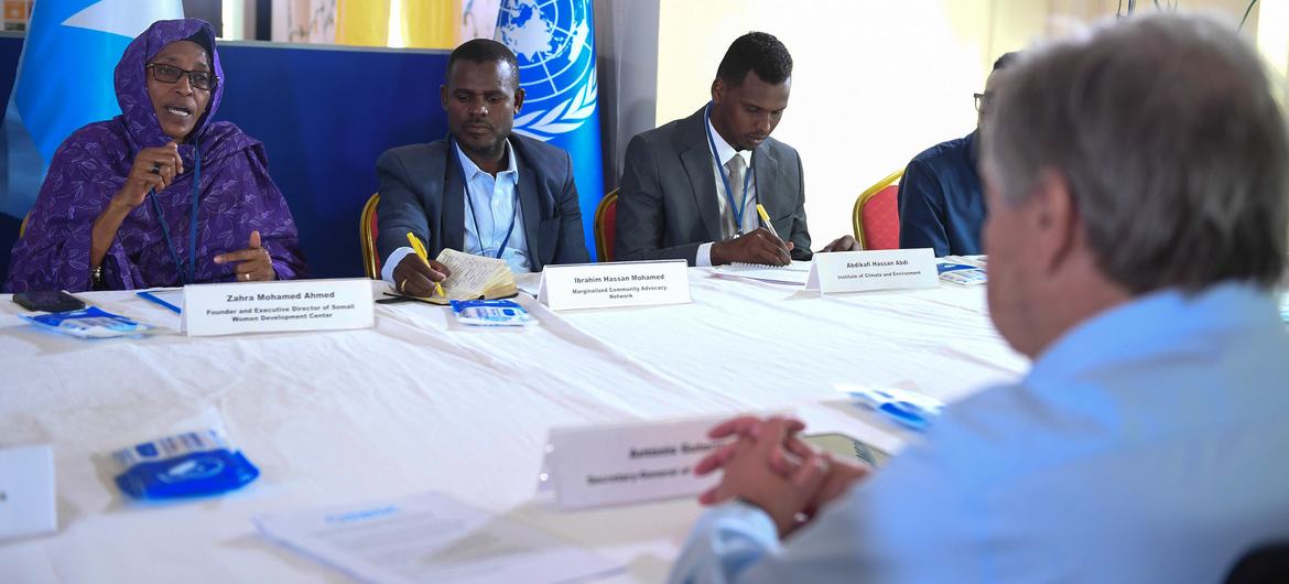 Guterres menyampaikan pesan ‘harapan dan pembaharuan’ untuk Somalia Guterres menyampaikan pesan ‘harapan dan pembaharuan’ untuk Somalia
