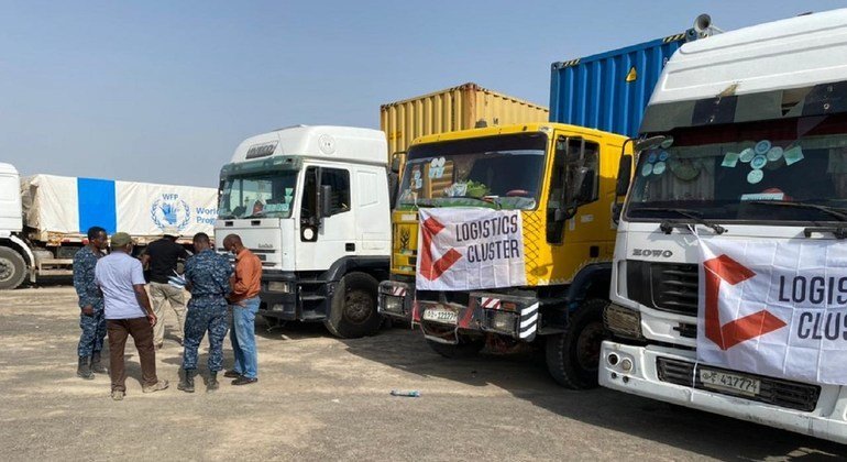يتم تسليم المساعدات الإنسانية إلى منطقة تيغراي في إثيوبيا بواسطة قافلة مؤلفة من 50 شاحنة. (الأرشيف)