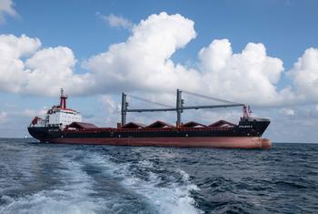 На сегодняшний день по морскому гуманитарному коридору следуют транзитом три исходящих судна.