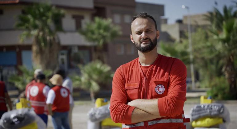 حمدي خلال المرحلة الأولى من الاستجابة الإنسانية عام 2023.