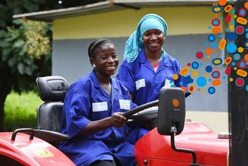 Walengwa wa mradi unaoungwa mkono na UNICEF, uitwao EKYAN, wanapata ujuzi na fursa kupitia mkazo wake wa kuwawezesha vijana wa maeneo ya vijijini kupitia kilimo bora na lishe.