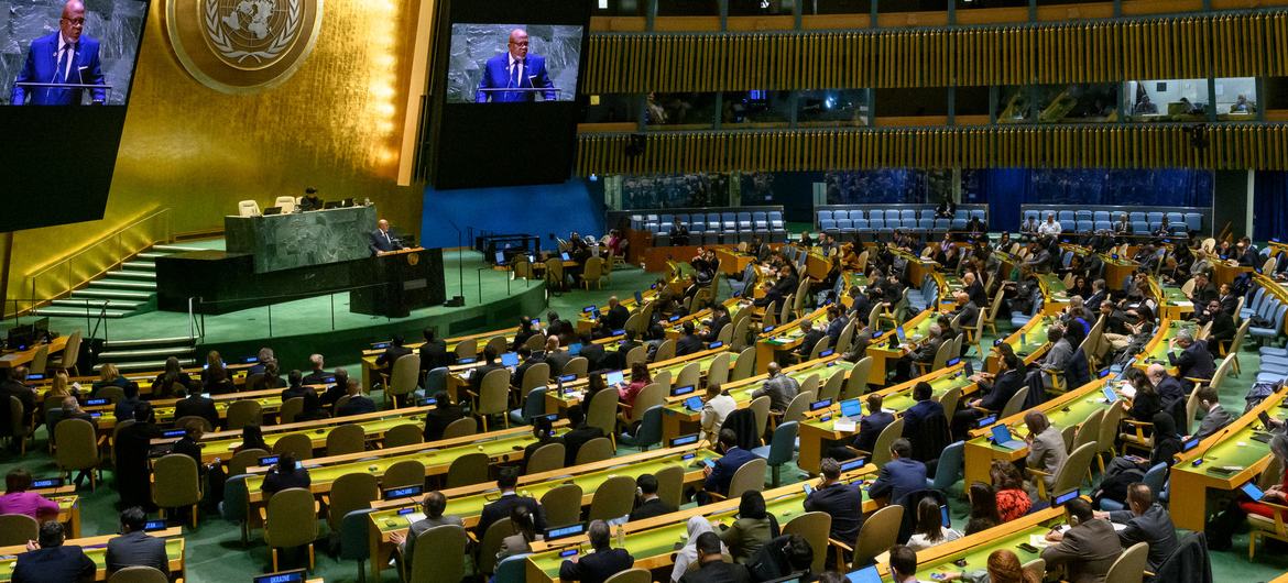 Зал заседаний Генеральной Ассамблеи ООН. 
