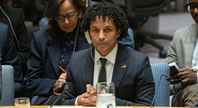 الدكتور جاويد عبد المنعم، الرئيس الدولي لمنظمة أطباء بلا حدود، يلقي كلمة أمام اجتماع مجلس الأمن حول الوضع في جمهورية الكونغو الديمقراطية.