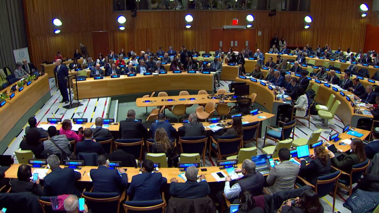 Relatório alerta para maior intimidação pública contra parlamentares Relatório alerta para maior intimidação pública contra parlamentares