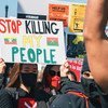 抗议者走上美国华盛顿特区的街头，呼吁结束缅甸的暴力。
