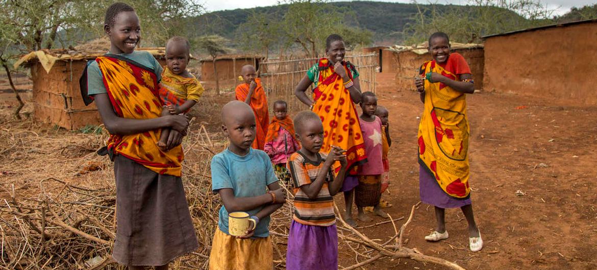 人口基金支持在肯尼亚加速废除切割女性生殖器官的方案。