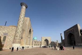 Площадь Регистан в Самарканде, Узбекистан.