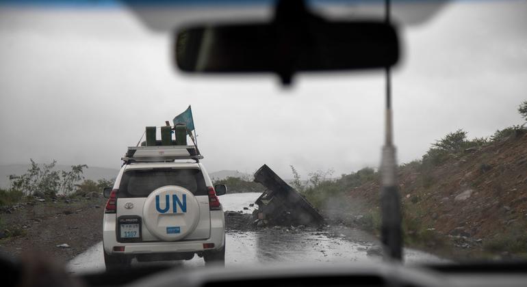 Veículos das Nações Unidas na região de Tigray, norte da Etiópia