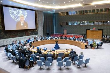 المبعوث الأممي إلى اليمن هانس غروندبرغ يتحدث أمام مجلس الأمن الدولي عبر دائرة اتصال مغلقة.