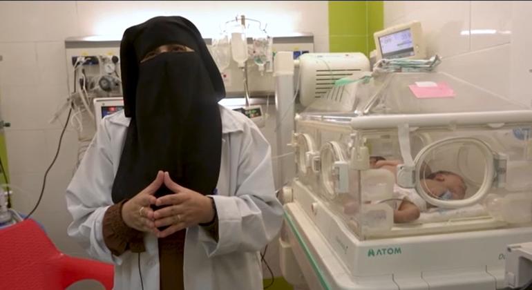 الدكتورة ضياء أبو كويك من مستشفى الهلال الإماراتي للولادة برفح.