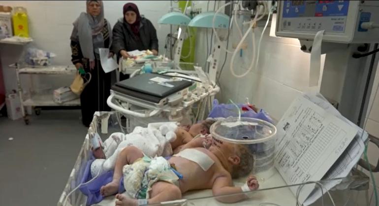 Two babies placed in a single bed at the Al-Helal Al-Emirati Maternity Hospital in Rafah. (file)