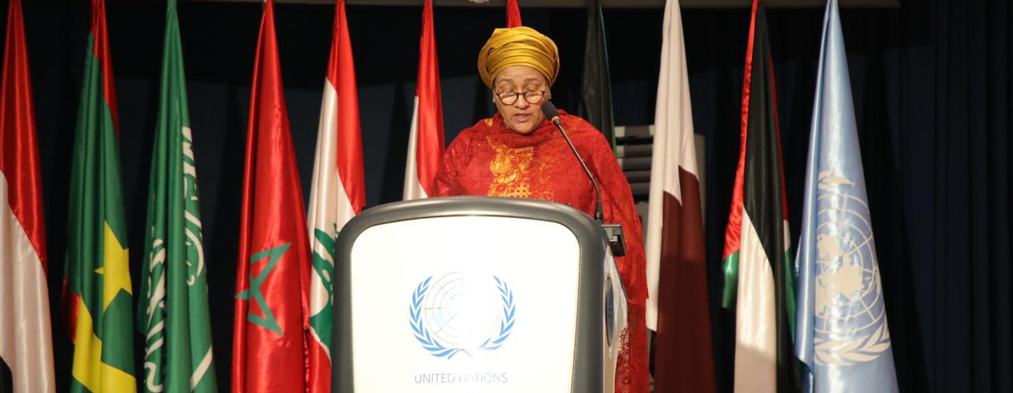 La  Vice-secrétaire générale Amina Mohammed prononce un discours lors de l'ouverture du Forum arabe pour le développement durable 2023, à Beyrouth, au Liban. 