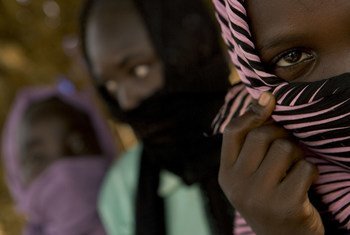 Instabilidade política tem forçado sudaneses a fugir de casa