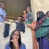 Жители Эфиопии получают чрезвычайную помощь Всемирной продовольственной программы. Архивное фото.