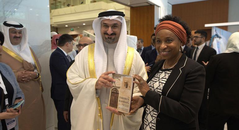 Fatou Haidara, UNIDO Deputy Director-General and Managing Director of the Directorate of Global Partnerships and External Relations, and Abdulla bin Adel Fakhro, Minister of Industry and Commerce in Bahrain.