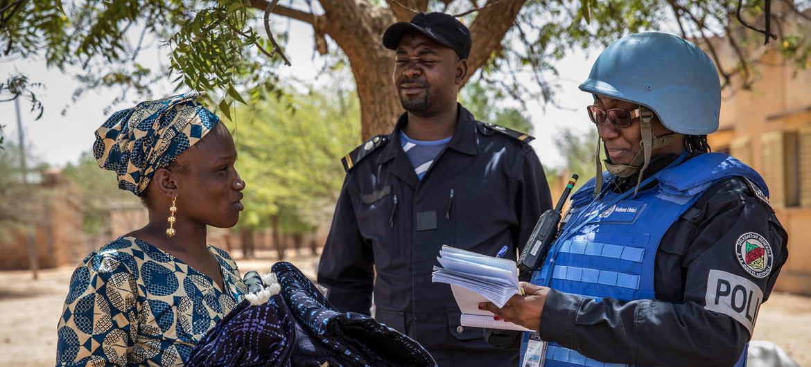 Following an attack in the Bandiagara area of ​​Mali, the United Nations Police (UNPOL) is patrolling the area on foot and by vehicle.