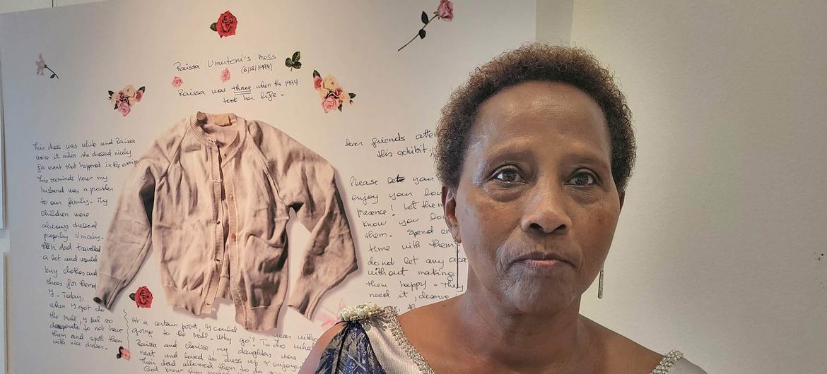 Immaculée Songa, survivante du génocide contre les Tutsis au Rwanda en 1994. Pendant le génocide, elle a perdu son mari, ses deux filles Raissa, âgée de 3 ans, et Clarisse, âgée de 5 ans.